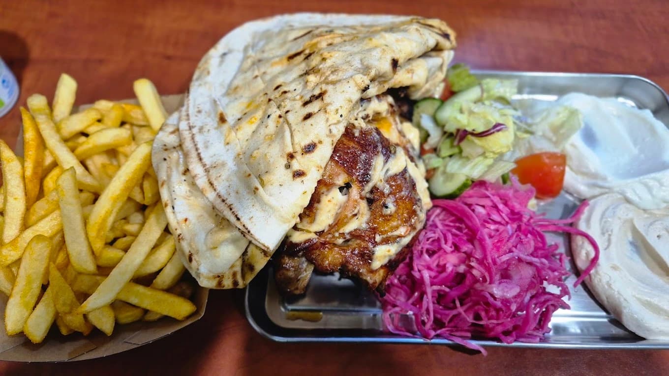 Nhas City Chicken - Mitte